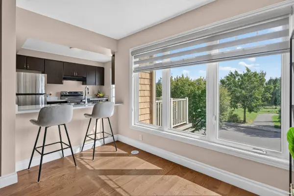 166 Sunshine CRES, Orleans - Cumberland And Area, ON K4A 0V3