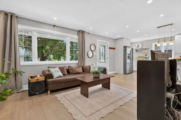 337 Joffre-Belanger WAY, Vanier And Kingsview Park, ON K1L 5K5