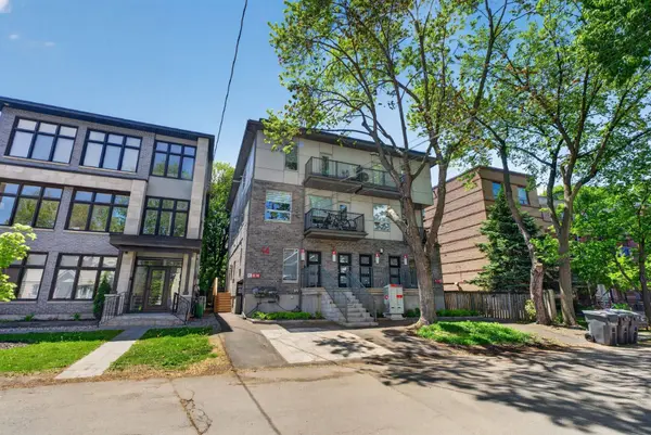 14 Stevens AVE, Vanier And Kingsview Park, ON K1K 1K5