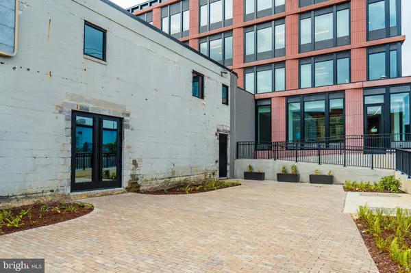 1111 MARION BARRY AVE SE #FLOOR 1, Washington, DC 20020