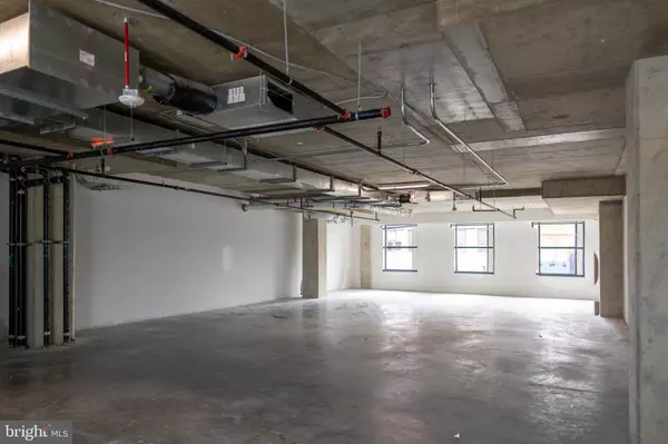 1909 MARTIN LUTHER KING JR AVE SE #FLOOR 5, Washington, DC 20020