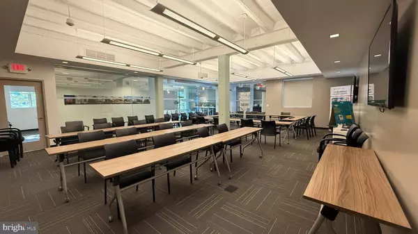 3401 8TH ST NE, Washington, DC 20017