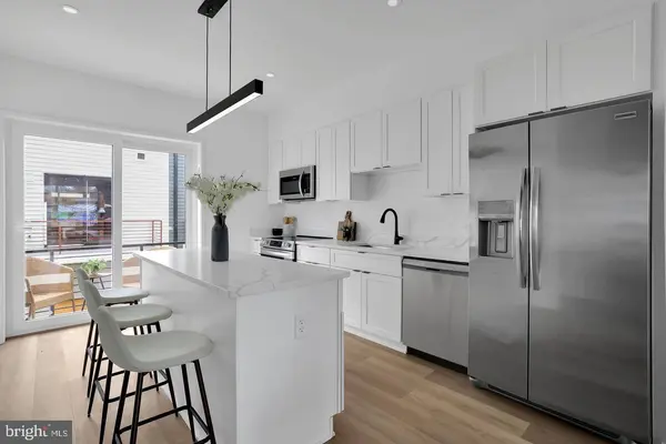 2447 SHANNON PL SE, Washington, DC 20020