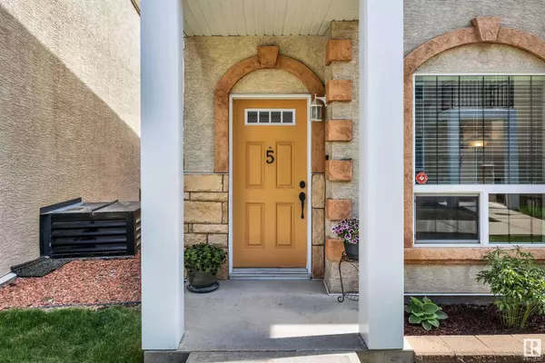 #5 13825 155 AV NW, Edmonton, AB T6V 0B8