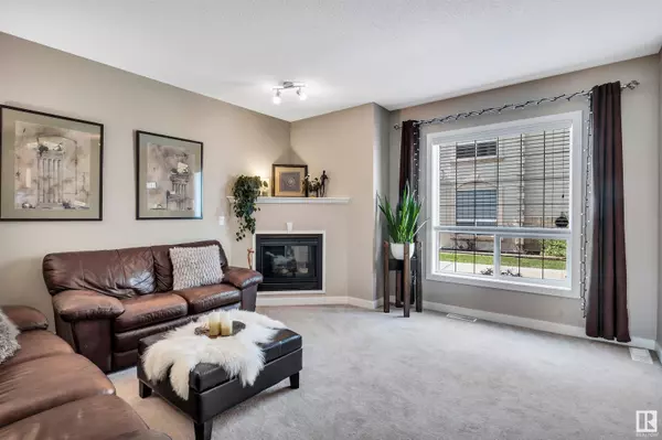 #5 13825 155 AV NW, Edmonton, AB T6V 0B8