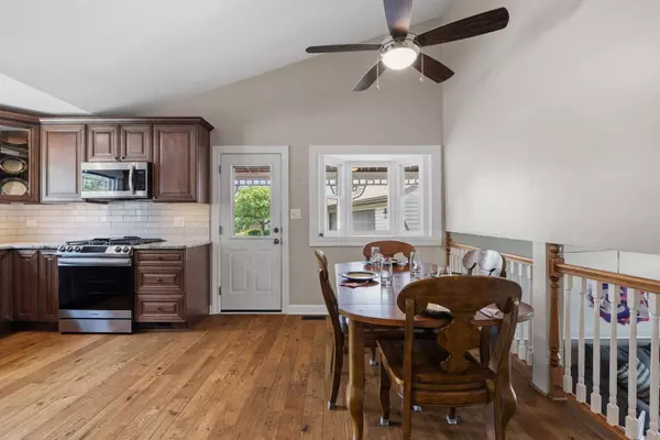 16906 Grissom DR, Tinley Park, IL 60477