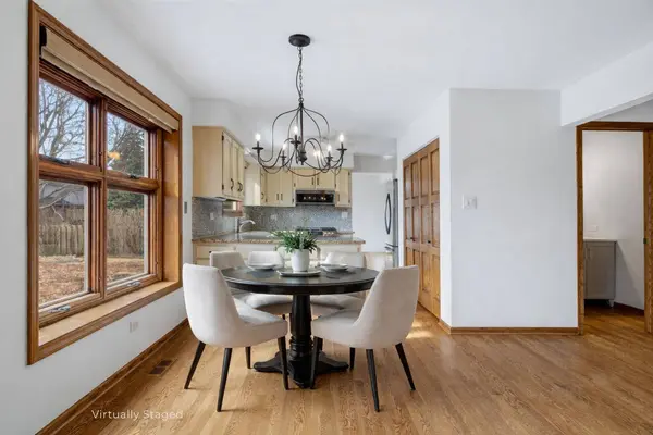 20W481 Westminster DR, Downers Grove, IL 60516