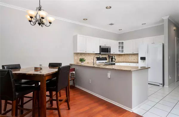 160 Windward CT, Port Jefferson, NY 11777