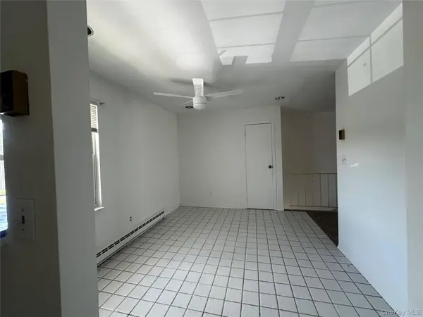 101 Sylvan AVE #65, Miller Place, NY 11764