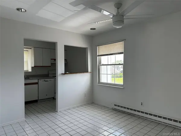101 Sylvan AVE #65, Miller Place, NY 11764