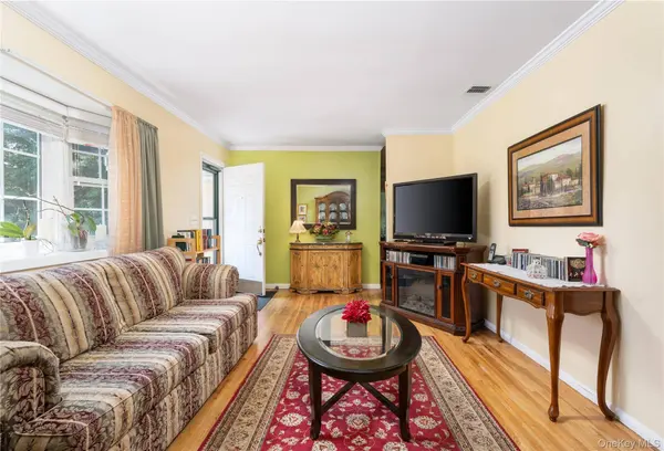 203 Hall ST, Port Jefferson, NY 11776