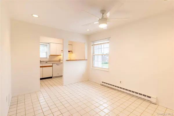 101 Sylvan AVE #65, Miller Place, NY 11764