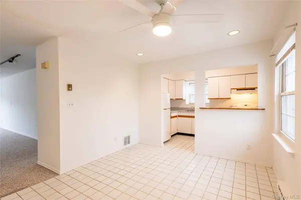 101 Sylvan AVE #65, Miller Place, NY 11764