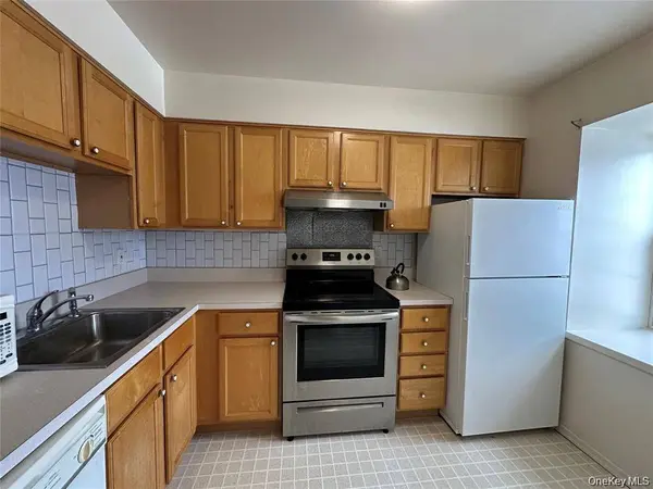 101 sylvan, Miller Place, NY 11764