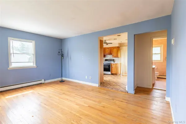 38 Sams PATH, Rocky Point, NY 11778