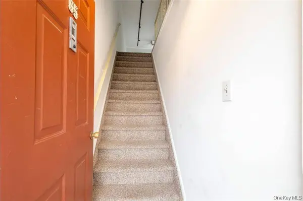 101 Sylvan AVE #65, Miller Place, NY 11764