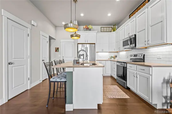 1734 W 50th ST, Loveland, CO 80538