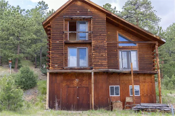 3600 Blue Mountain TRL, Lyons, CO 80540