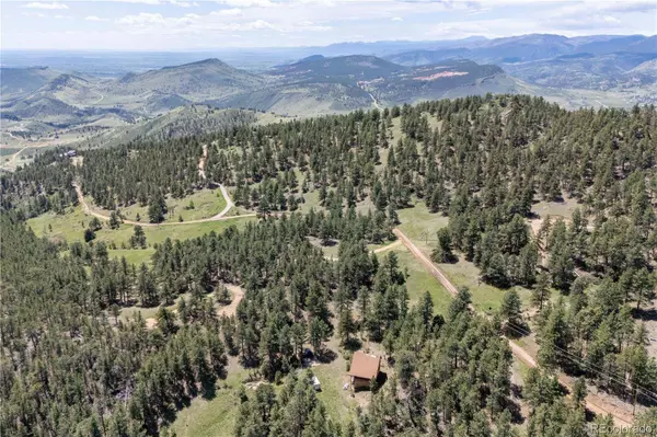 3600 Blue Mountain TRL, Lyons, CO 80540