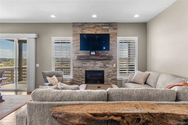 6638 Club Villa RD, Parker, CO 80134
