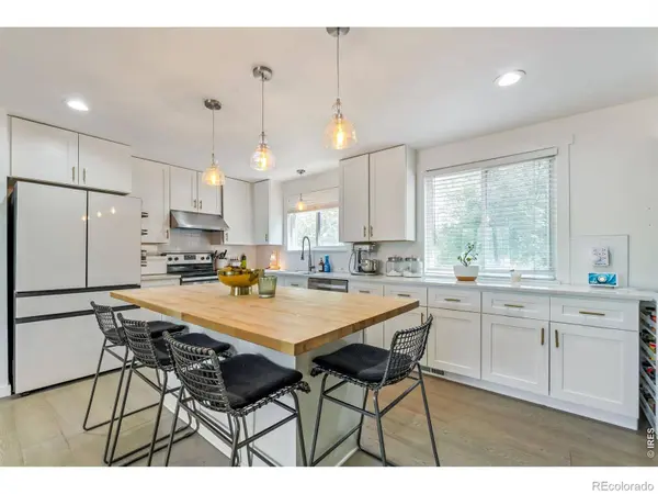12438 W 70th PL, Arvada, CO 80004