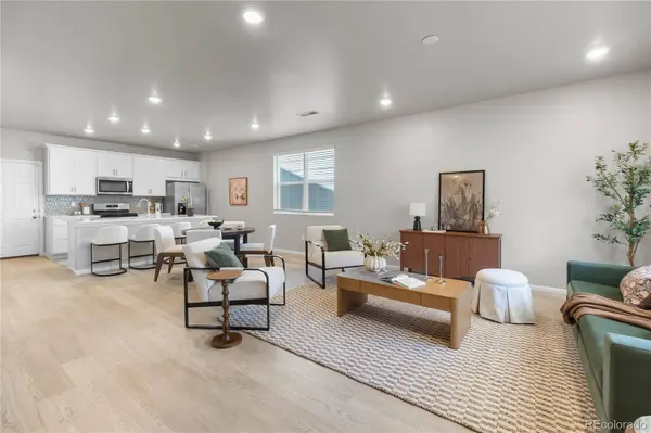 5077 S Robb ST, Littleton, CO 80127