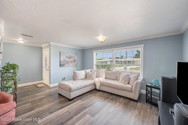 1085 Outrigger DR, Merritt Island, FL 32953