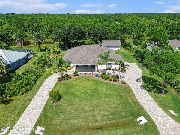 7119 Hacienda DR, Grant, FL 32949