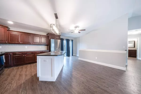 3100 N Rough Creek Rd, Derby, KS 67037