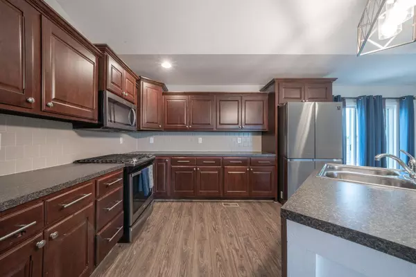 3100 N Rough Creek Rd, Derby, KS 67037