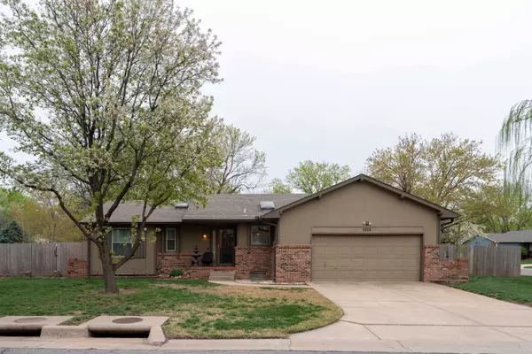 1812 N Cheryl Pl, Wichita, KS 67212