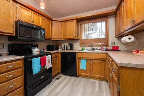 1812 N Cheryl Pl, Wichita, KS 67212