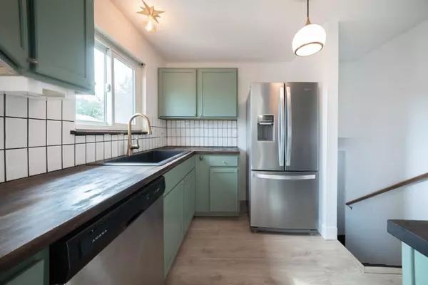 6827 E Winterberry Cir, Wichita, KS 67226