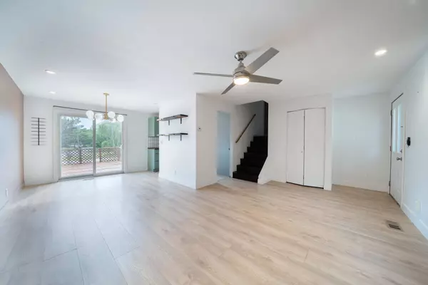 6827 E Winterberry Cir, Wichita, KS 67226