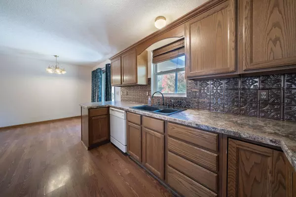 539 S Highland dr, Andover, KS 67002