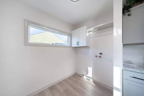 1839 S Ridgewood dr, Wichita, KS 67218