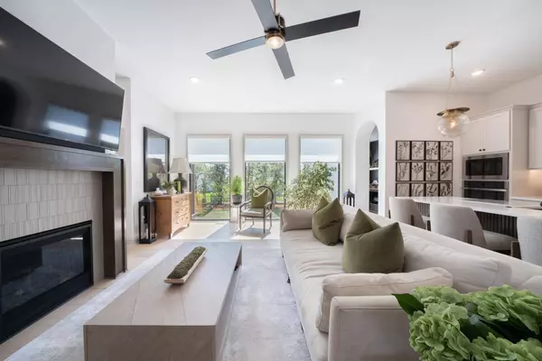 1023 W Silverstone Ct, Andover, KS 67002