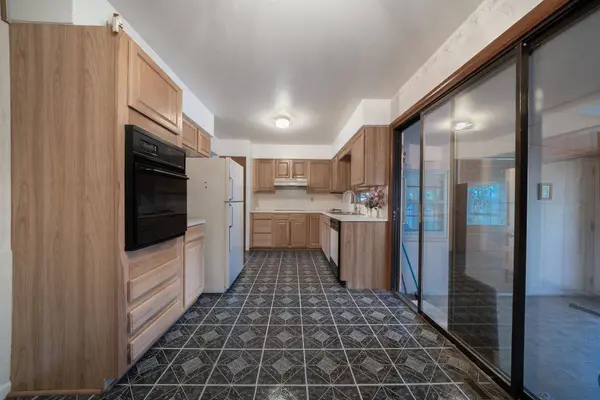 1717 State St, Augusta, KS 67010