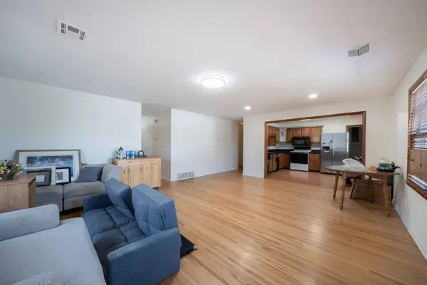 1206 W Dallas St, Wichita, KS 67217