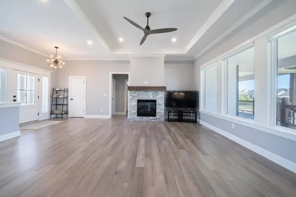 1604 N Shadow Rock Dr, Andover, KS 67002