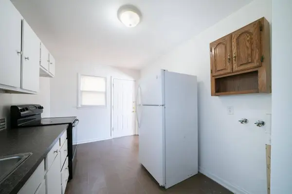 1907 S Catherine St, Wichita, KS 67213