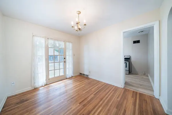 447 S Glendale, Wichita, KS 67218
