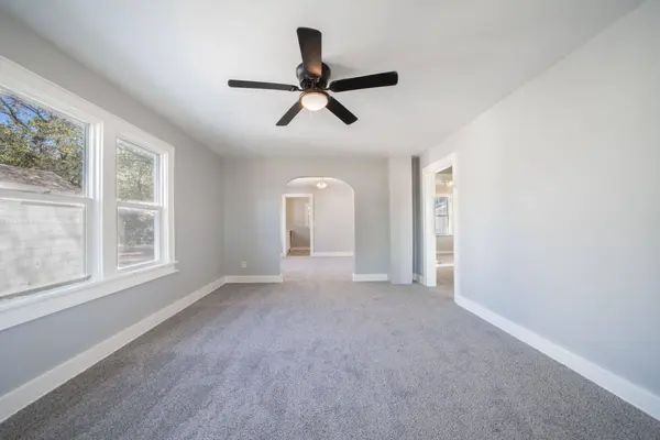 940 N Holyoke, Wichita, KS 67208