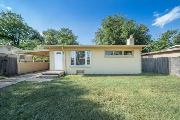 1308 E Catalina, Wichita, KS 67216