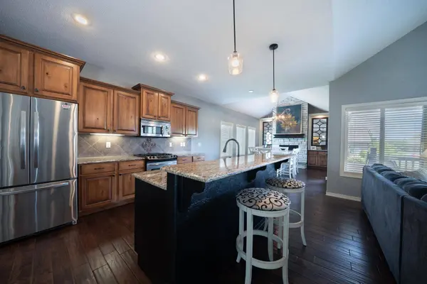 13905 E Ayesbury St, Wichita, KS 67228