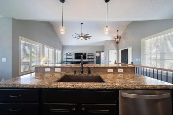13905 E Ayesbury St, Wichita, KS 67228