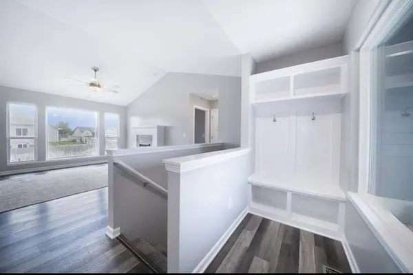 902 N St Andrew Ct, Goddard, KS 67052
