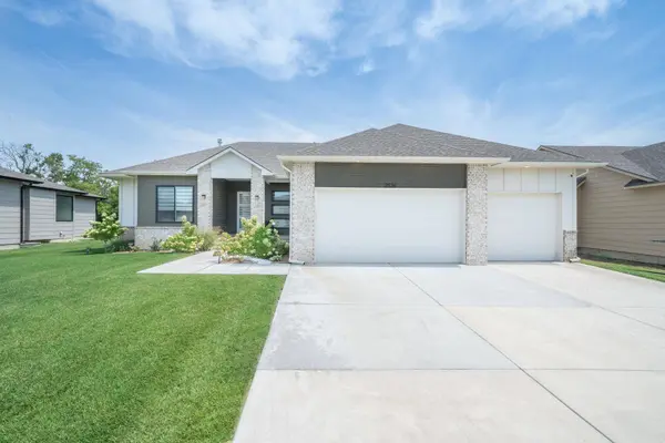 2536 N Emerald Ct