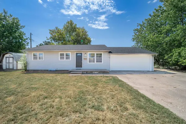 3102 S Palisade