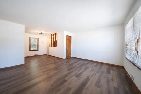 3102 S Palisade, Wichita, KS 67217